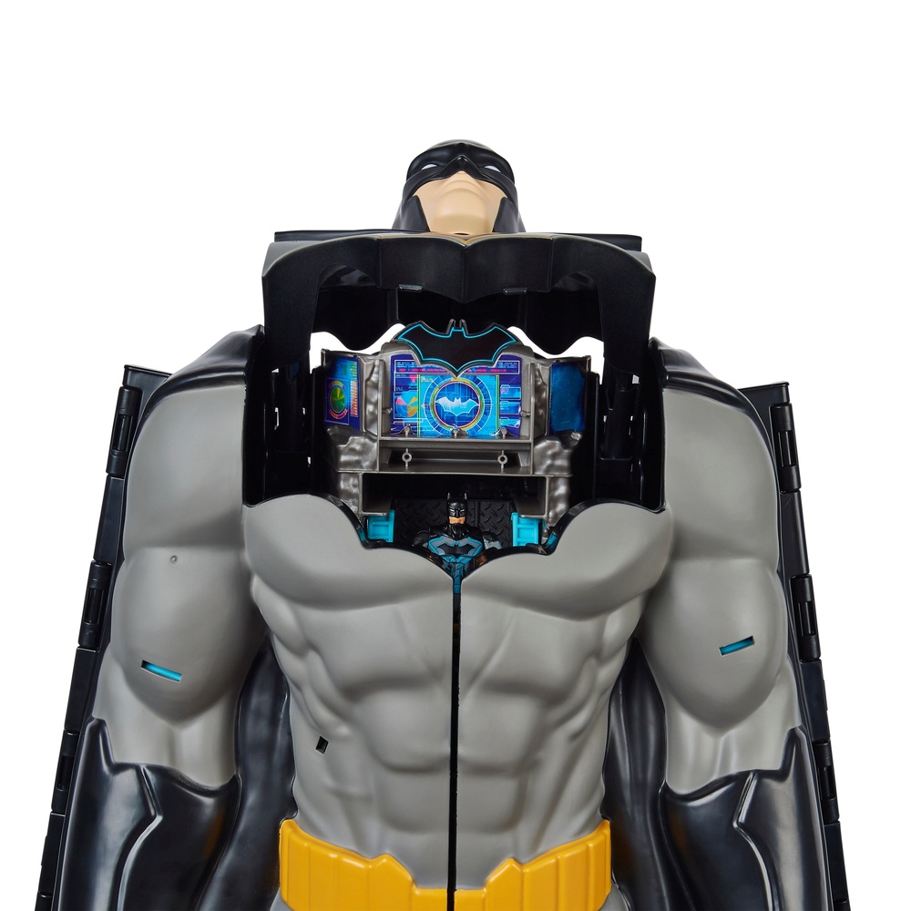 Batman Bat-Tech Batcave Giant Transforming Playset with Exclusive 10cm  Batman Figure | Smyths Toys UK