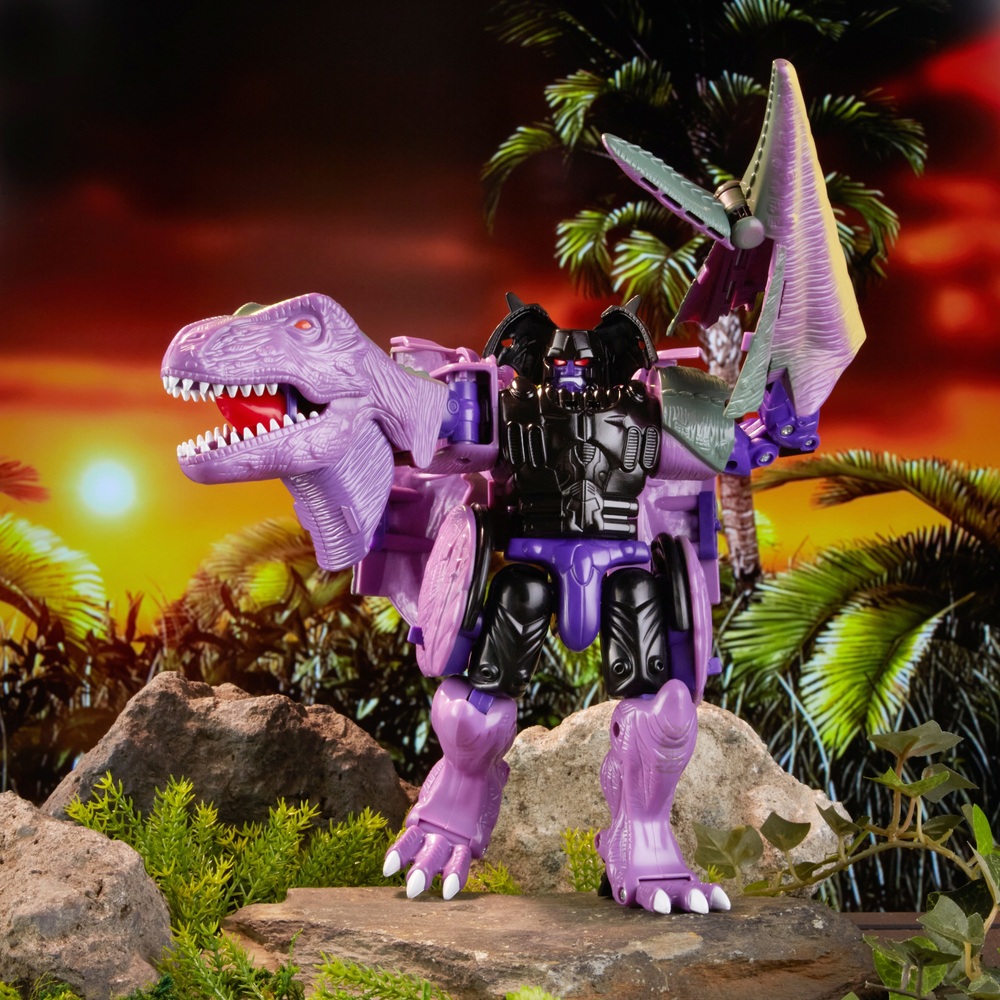 Megatron Transformers Vintage Beast Wars Predacon Action Figure