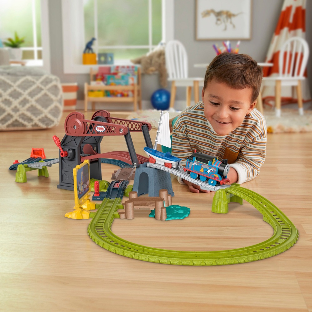 thomas track smyths