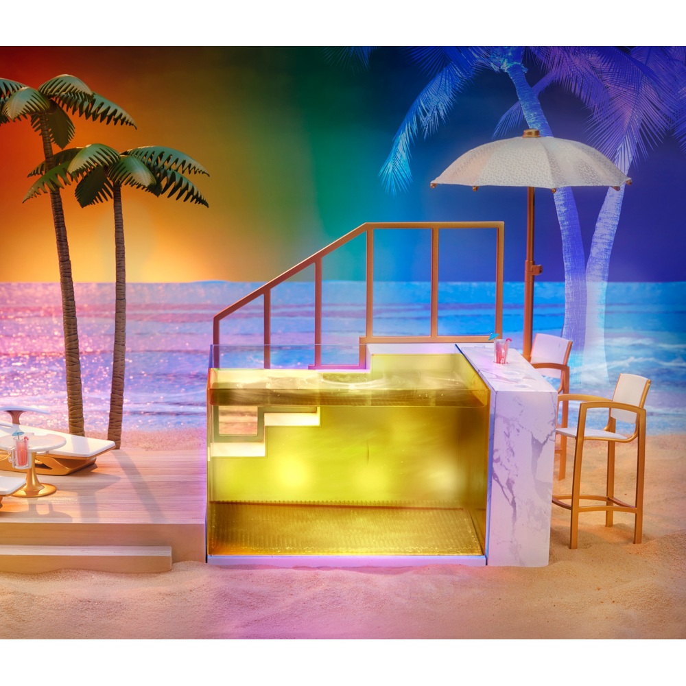 Rainbow High Dolls Color Change Pool & Beach Club Playset, Hobbies