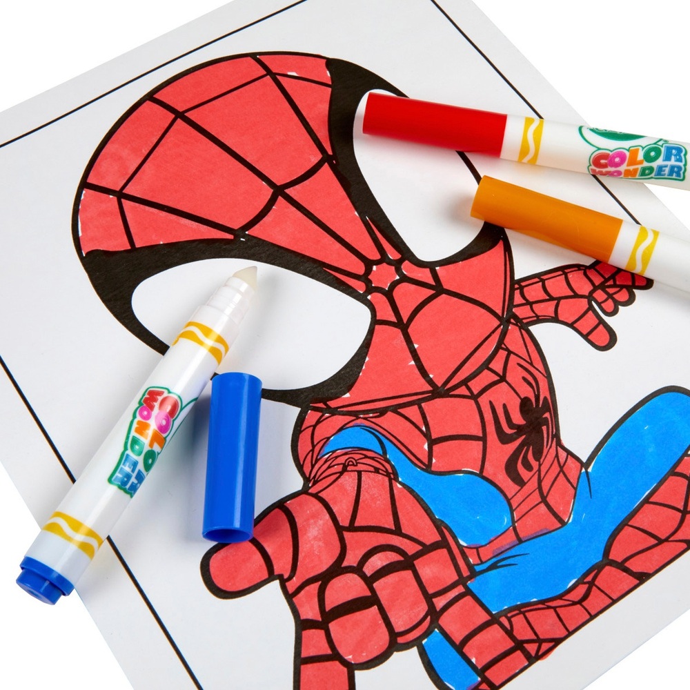 Spiderman 400 PG Coloring Book Plus Crayons, Size: 7.75