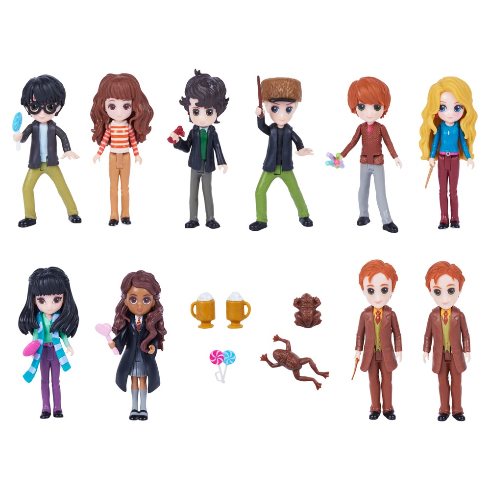 Wizarding World Harry Potter Hogsmeade Students Gift Set with 10