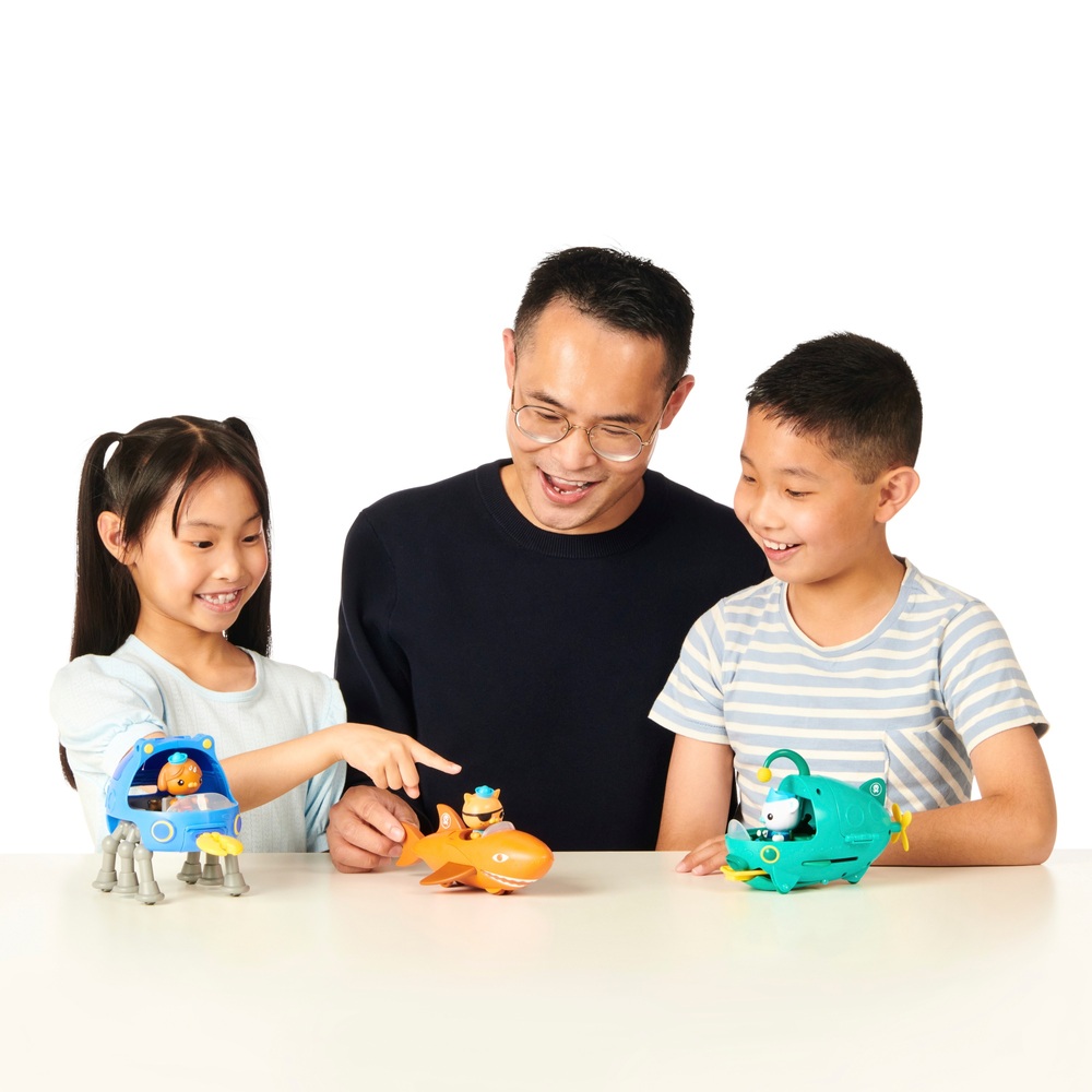 Octonauts Series 1 Figure & Vehicle – Kwazii & Gup B | Smyths Toys UK