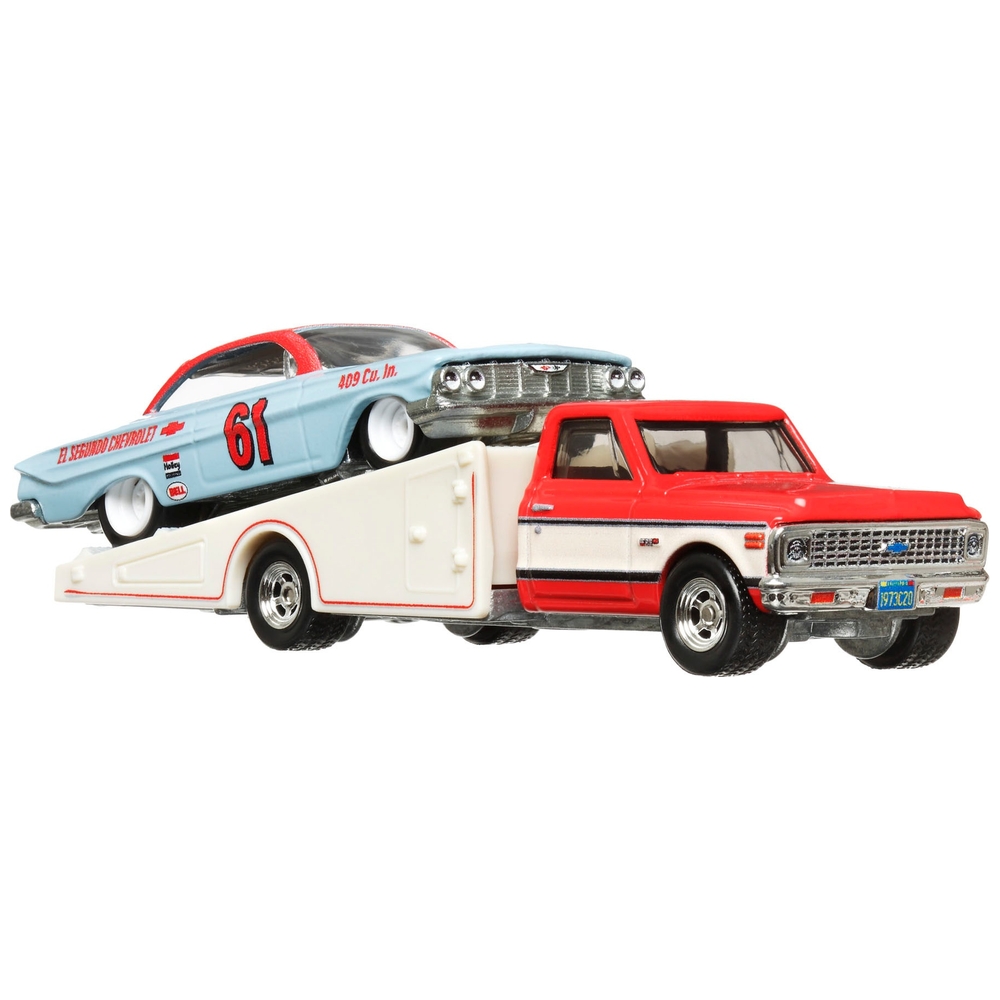 Hot Wheels Premium Team Transport '61 Impala en Chevy Ramp Truck