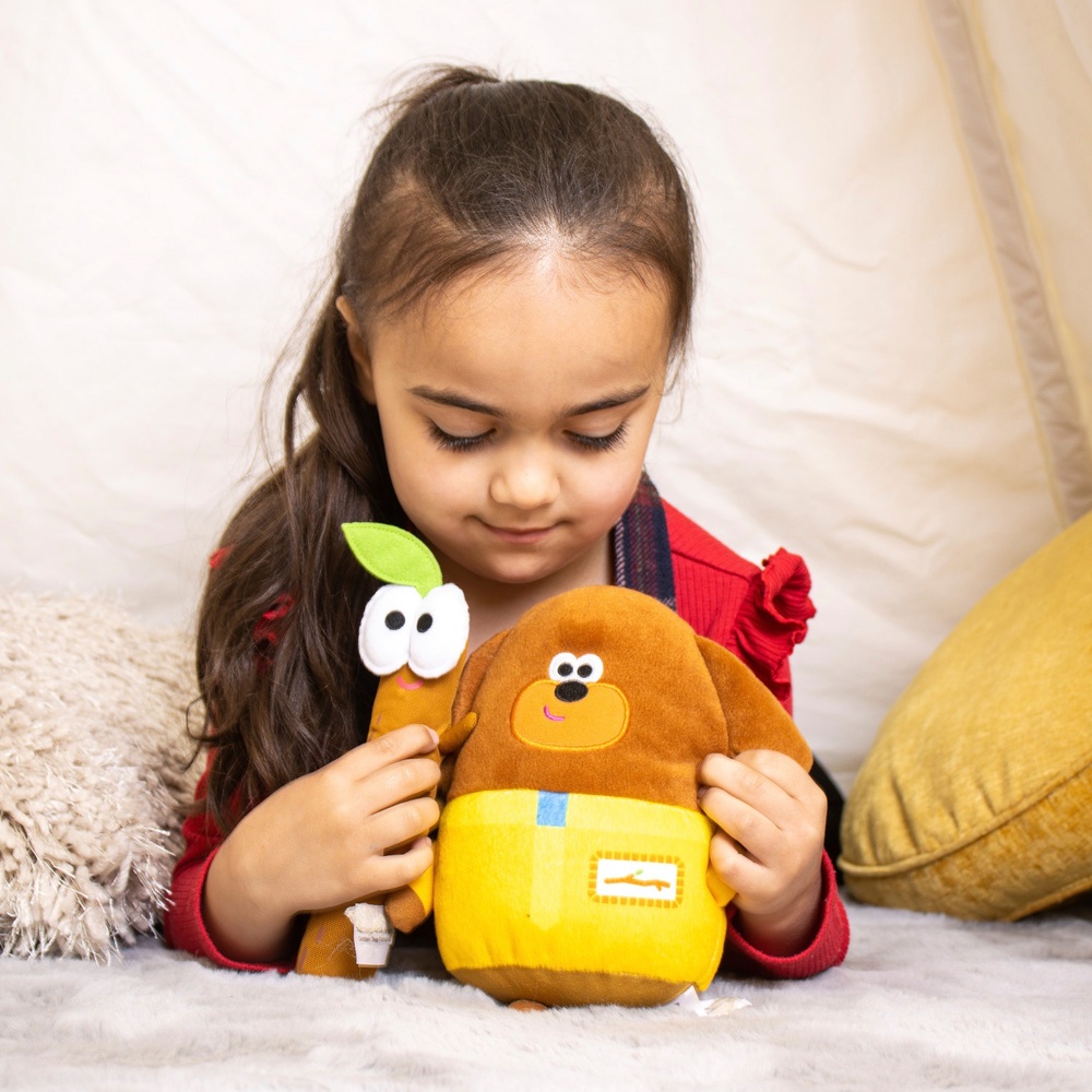 Hey duggee cheap talking toys smyths