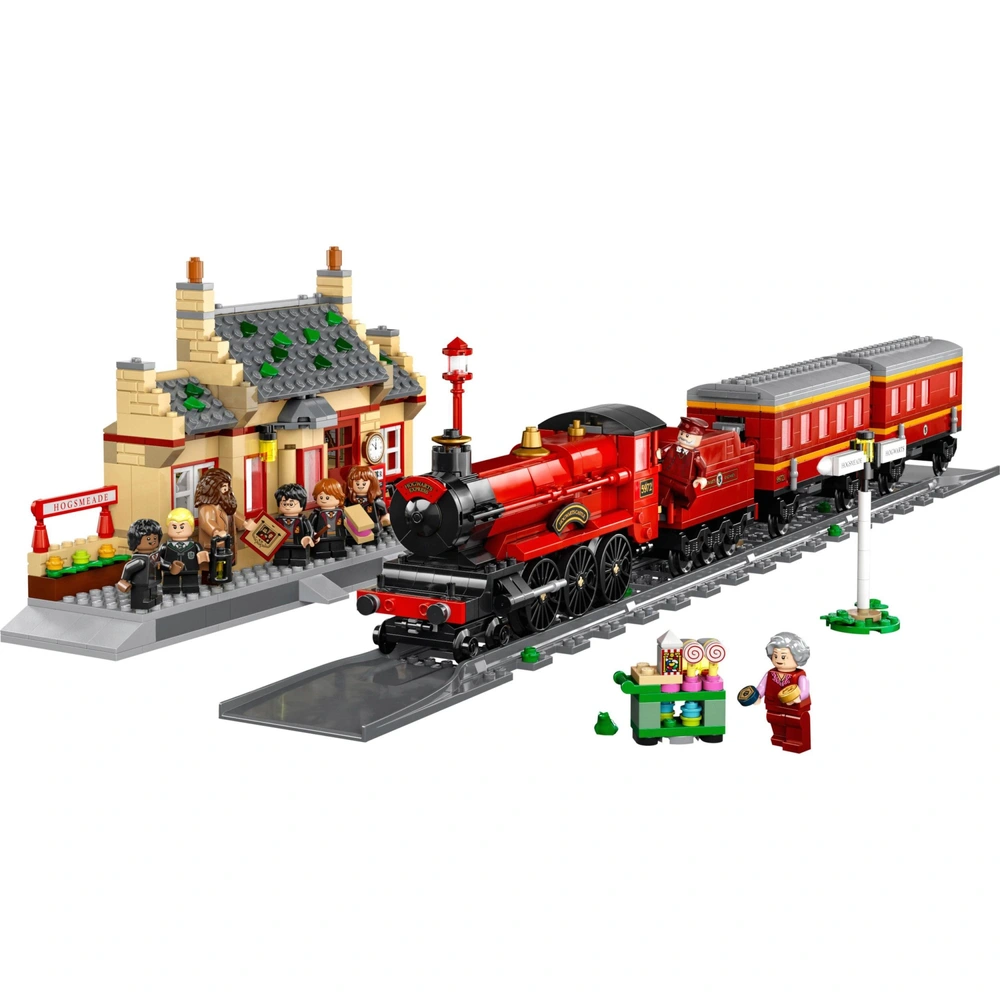 LEGO Harry Potter 76423 Hogwarts Express Train Set with Hogsmeade