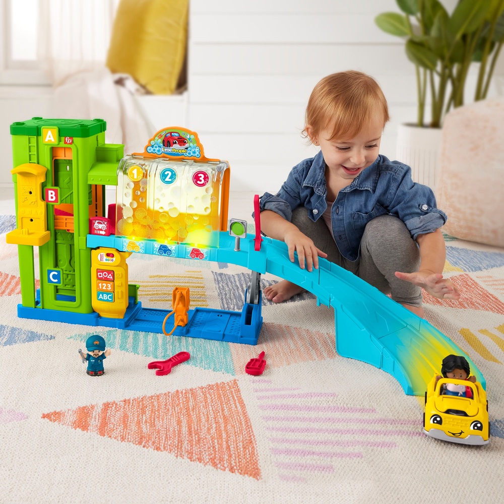 Fisher Price Little People Light Up Learning Garage Smyths Toys UK