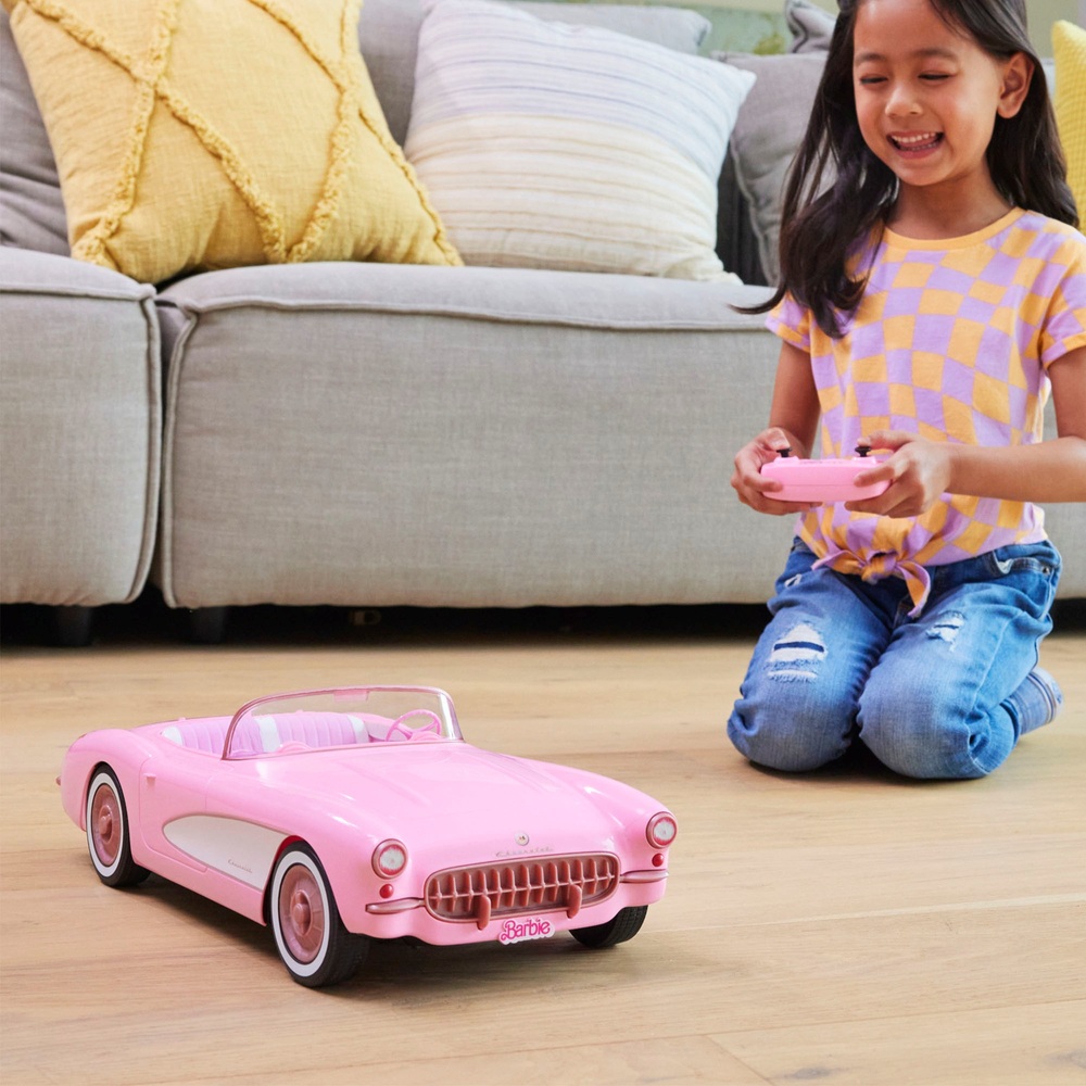 Cabriolet Corvette Rose Télécommandé du film Barbie The Movie