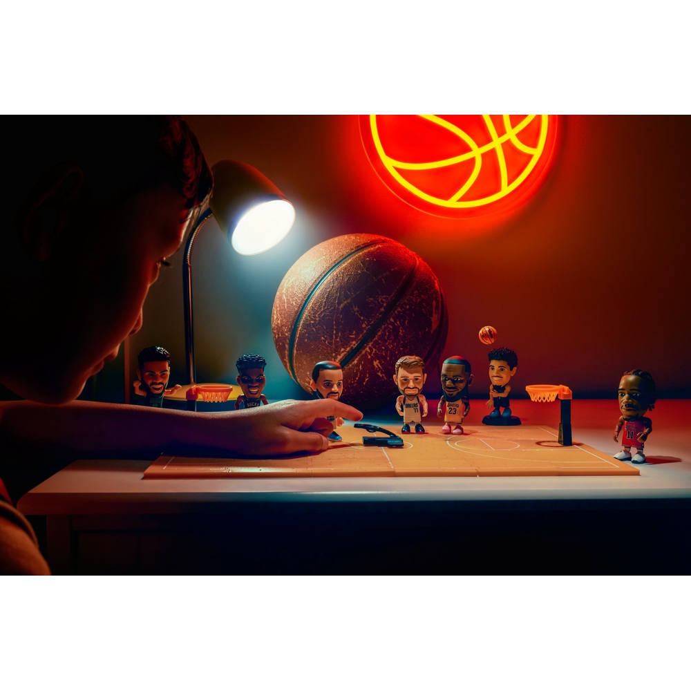 5 Surprise Mini Brands NBA Ballers Miniatur NBA Figuren sortiert ...