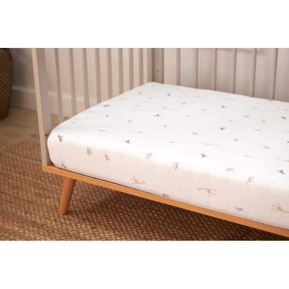 Monochrome cot hotsell bed bedding