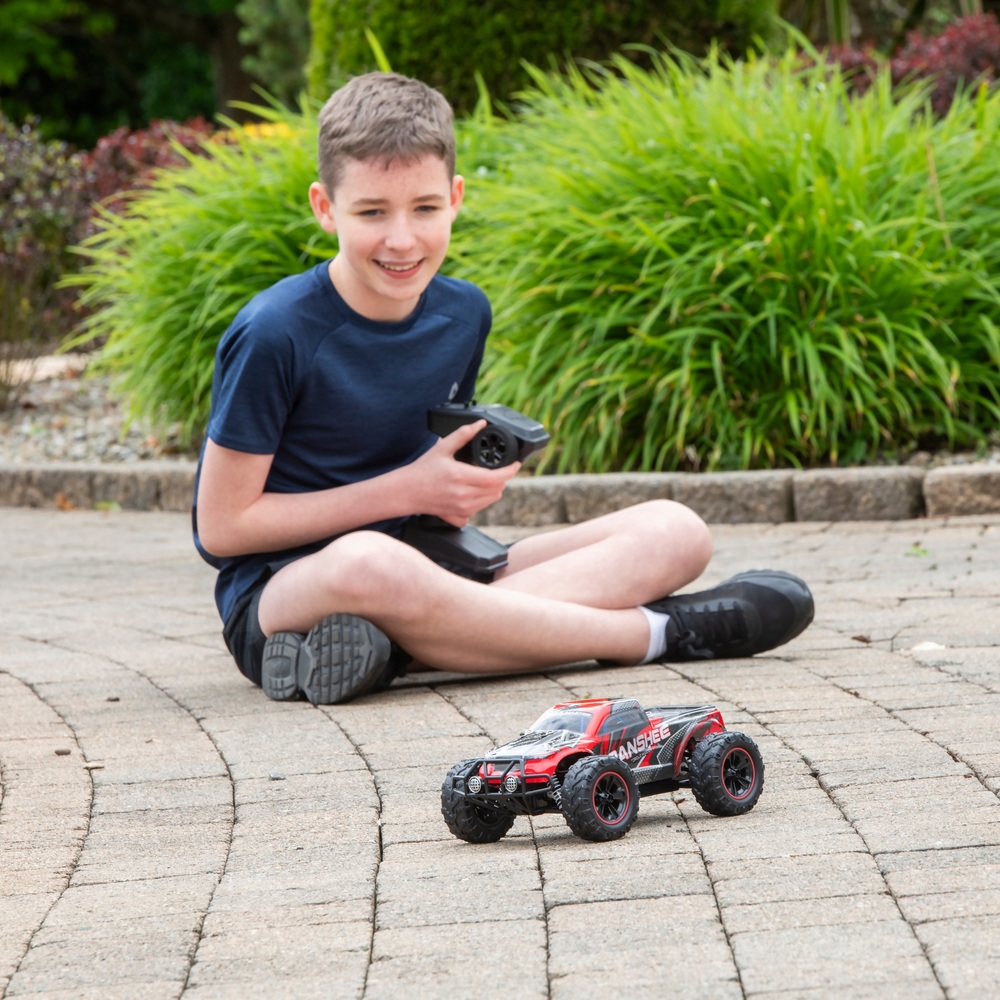 Revolt Banshee 4x4 Remote Control Car Smyths Toys Ireland