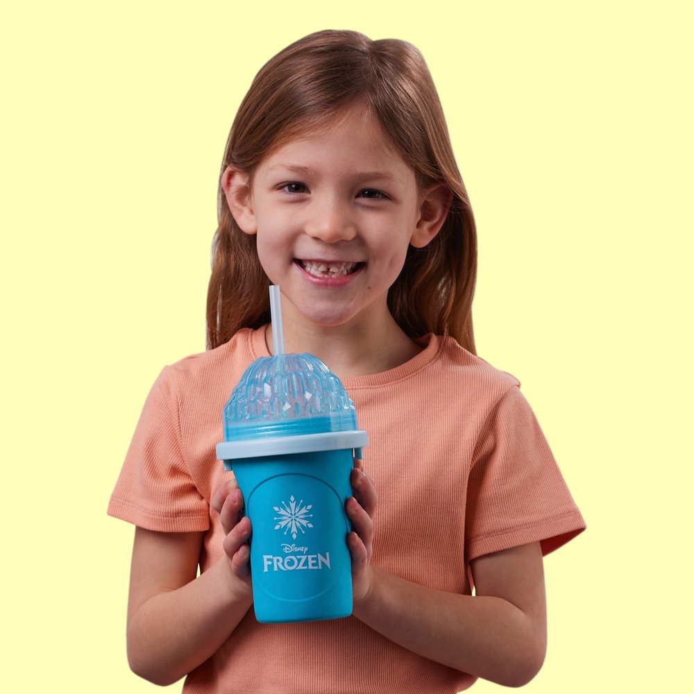 ChillFactor Slushy Maker Frozen Elsa NR | Smyths Toys Ireland