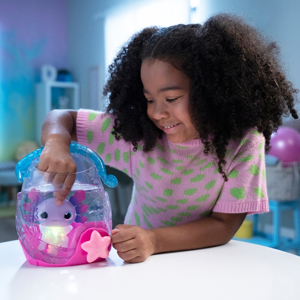 Animagic Let's Glo Axolotl Bubble Reef Set | Smyths Toys UK