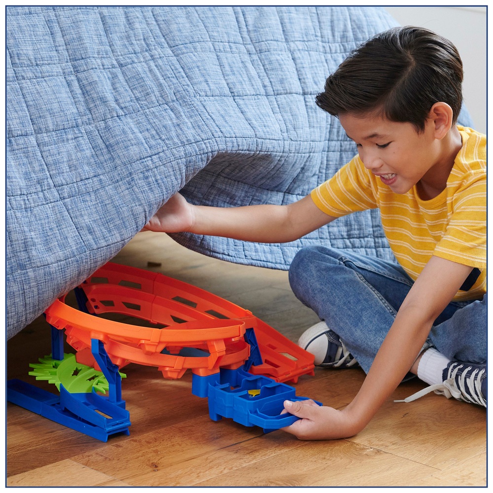 Hot Wheels Whip Around Raceway Track Playset | Smyths Toys UK