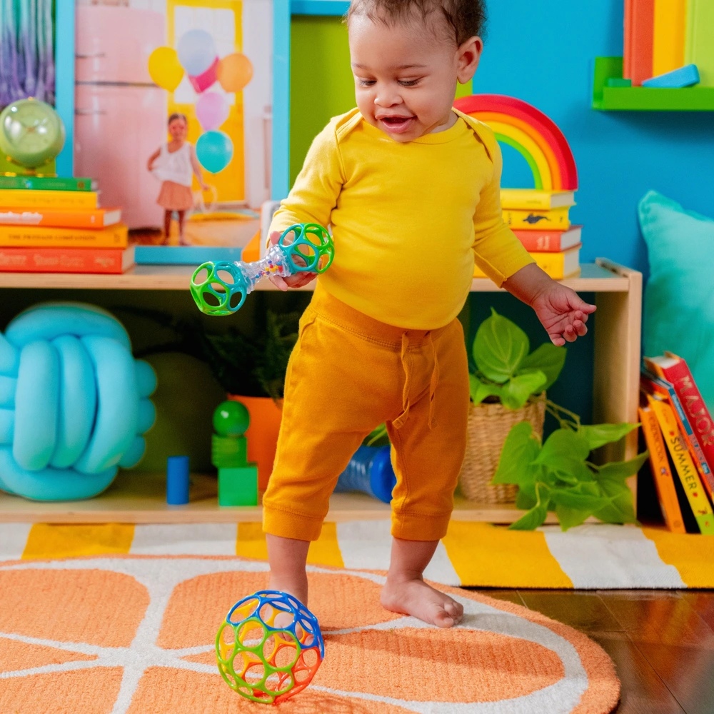 Bright Starts, Oball Rattle, bleu – Design flexible et facile à saisir, pour les enfants de tous âges