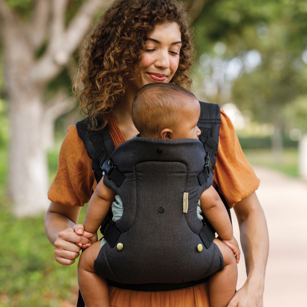 Infantino carrier black online