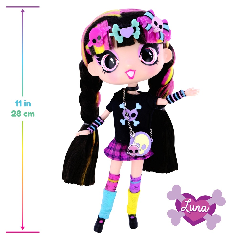 Decora Girlz 28cm Fashion Doll Luna Smyths Toys Uk