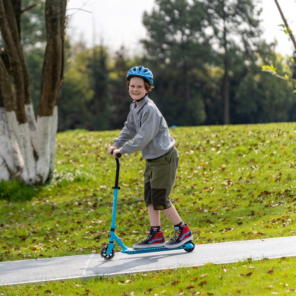 Smyths toys electric scooter online