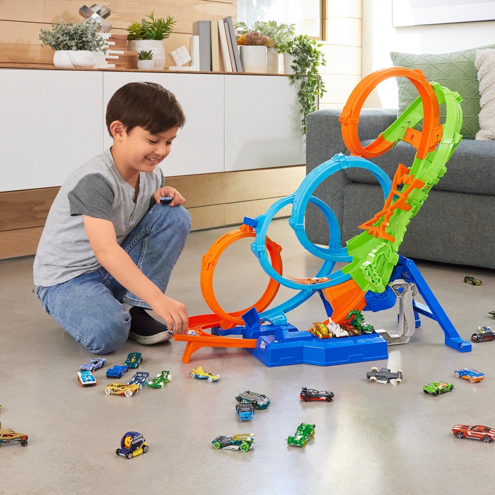 Hot Wheels 4-Loop Crash-Out Track Set | Smyths Toys UK