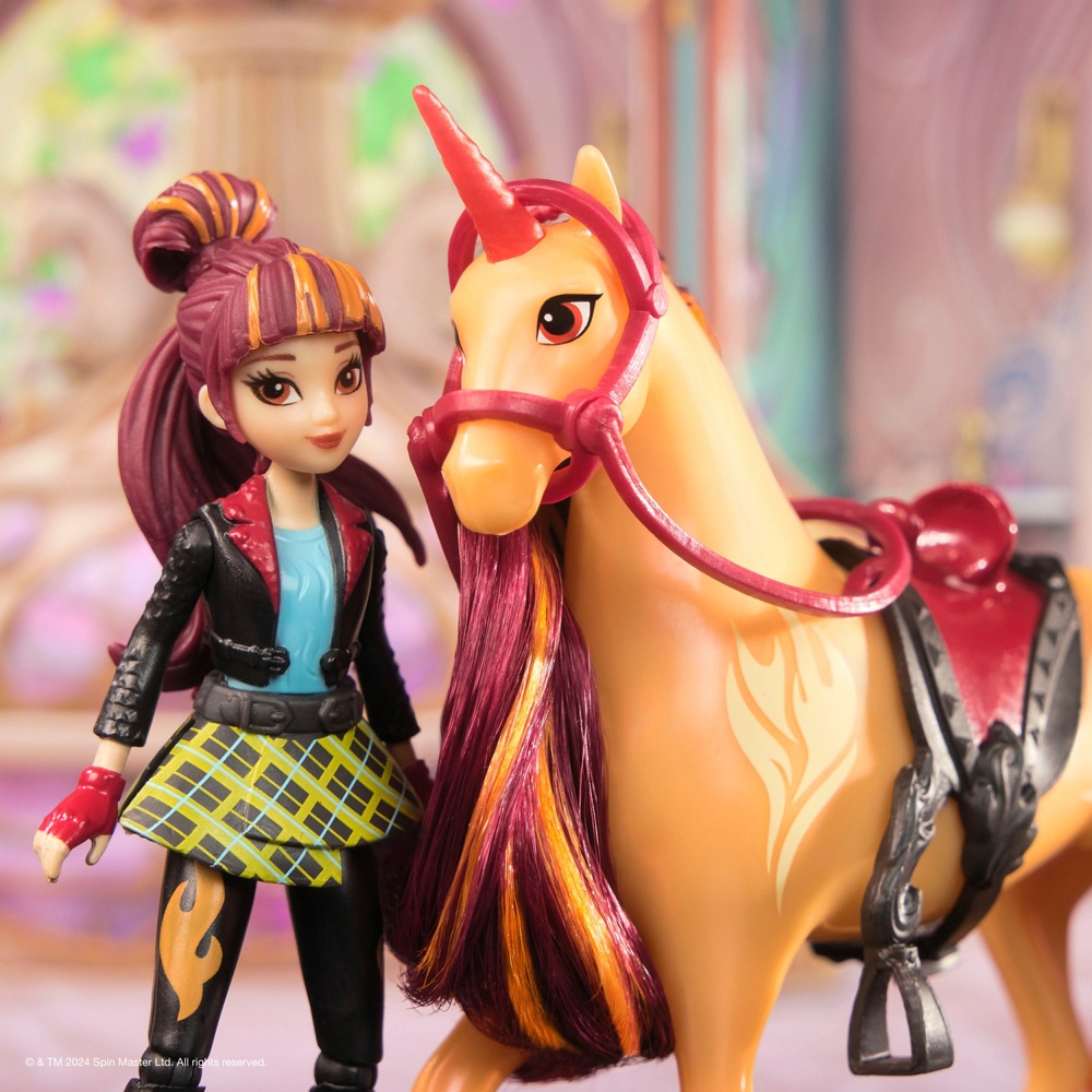Unicorn Academy Valentina & Cinder Set Smyths Toys UK