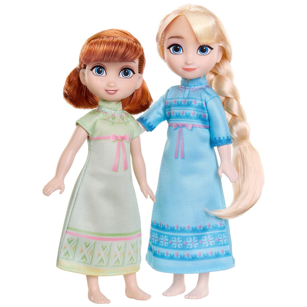 Disney Frozen Royal Family of Arendelle Dolls 4 Pack | Smyths Toys UK