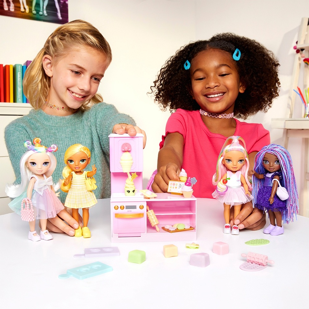 Rainbow High Dessert Shop with Littles Doll Kandy Playset | Smyths Toys UK