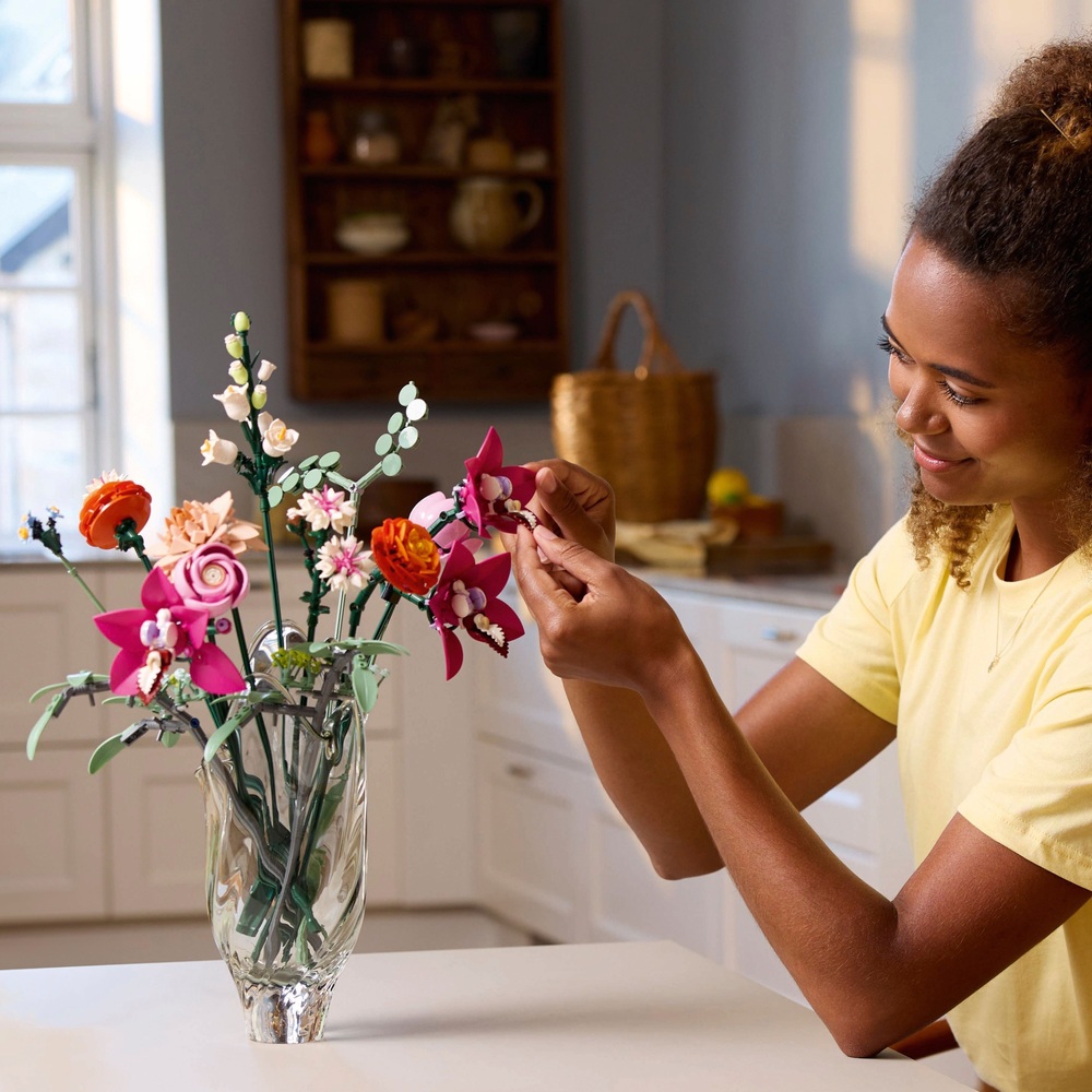 LEGO Botanical Collection 10342 Pretty Pink Flower Bouquet Set for ...