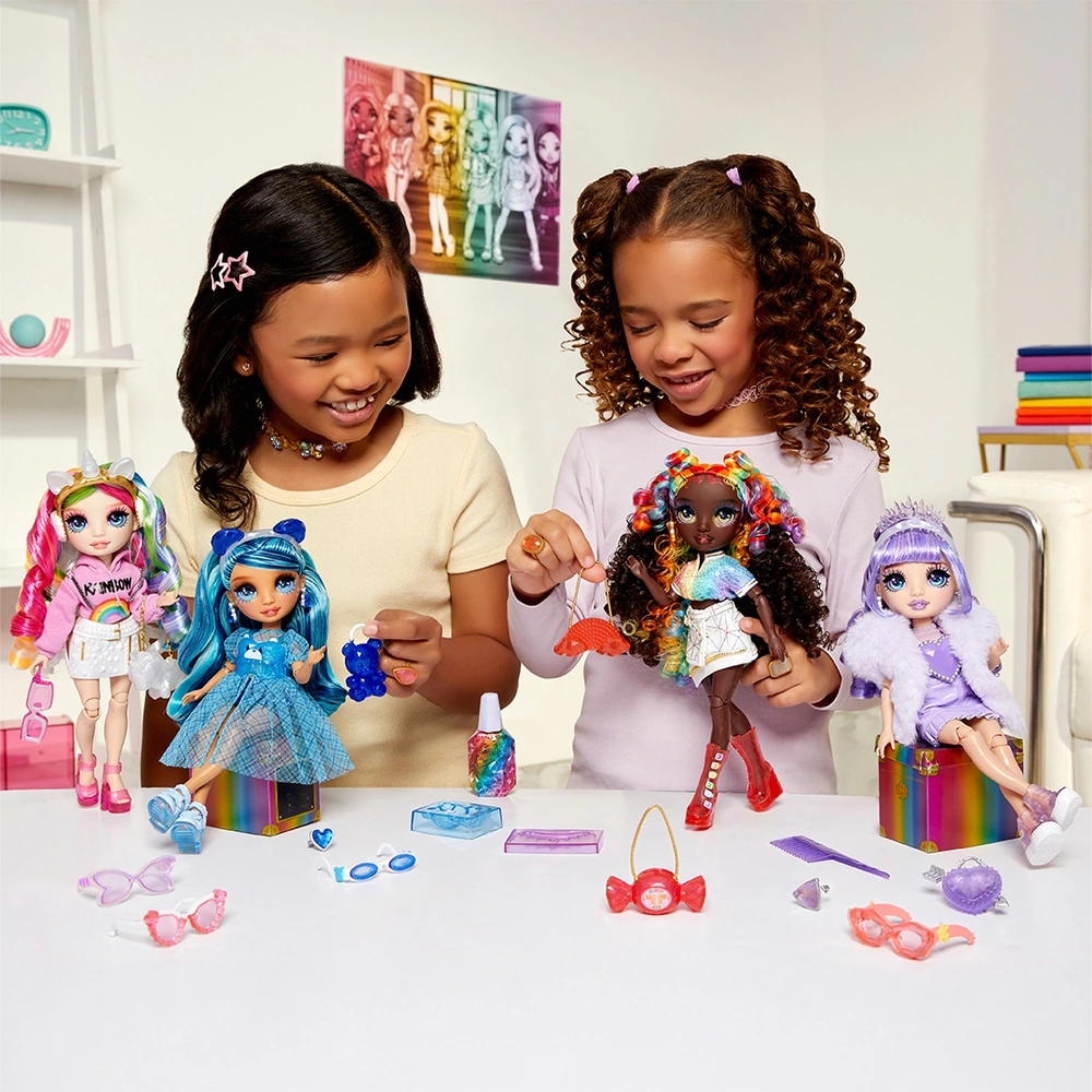 Rainbow High Creative Crystals Fashion Doll Bella Parker Smyths