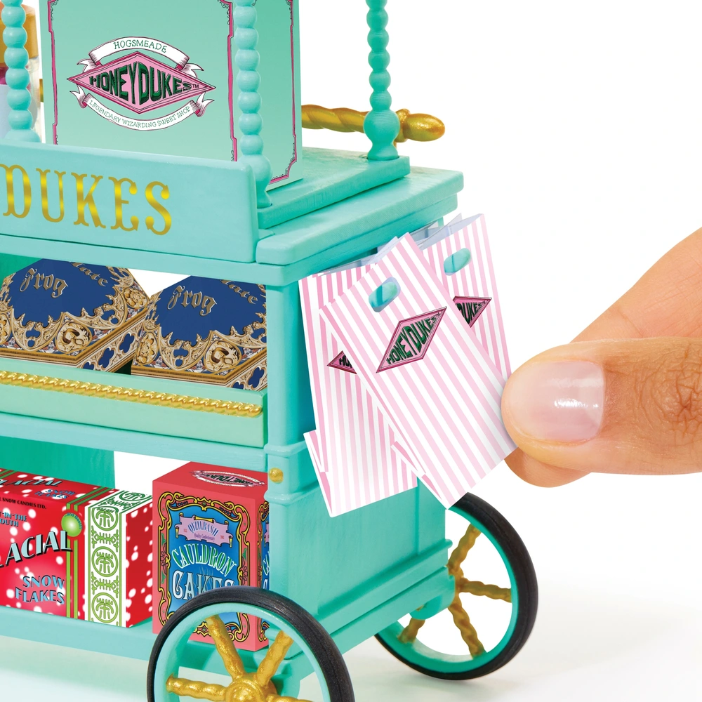 MGA's Miniverse: Make It Mini Harry Potter Honeydukes Trolley