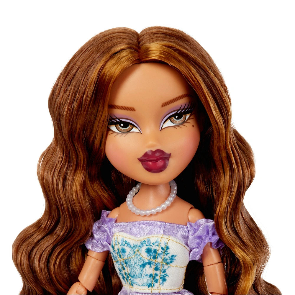 Bratz Goin' Out! Fashion Doll Yasmin Smyths Toys Ireland