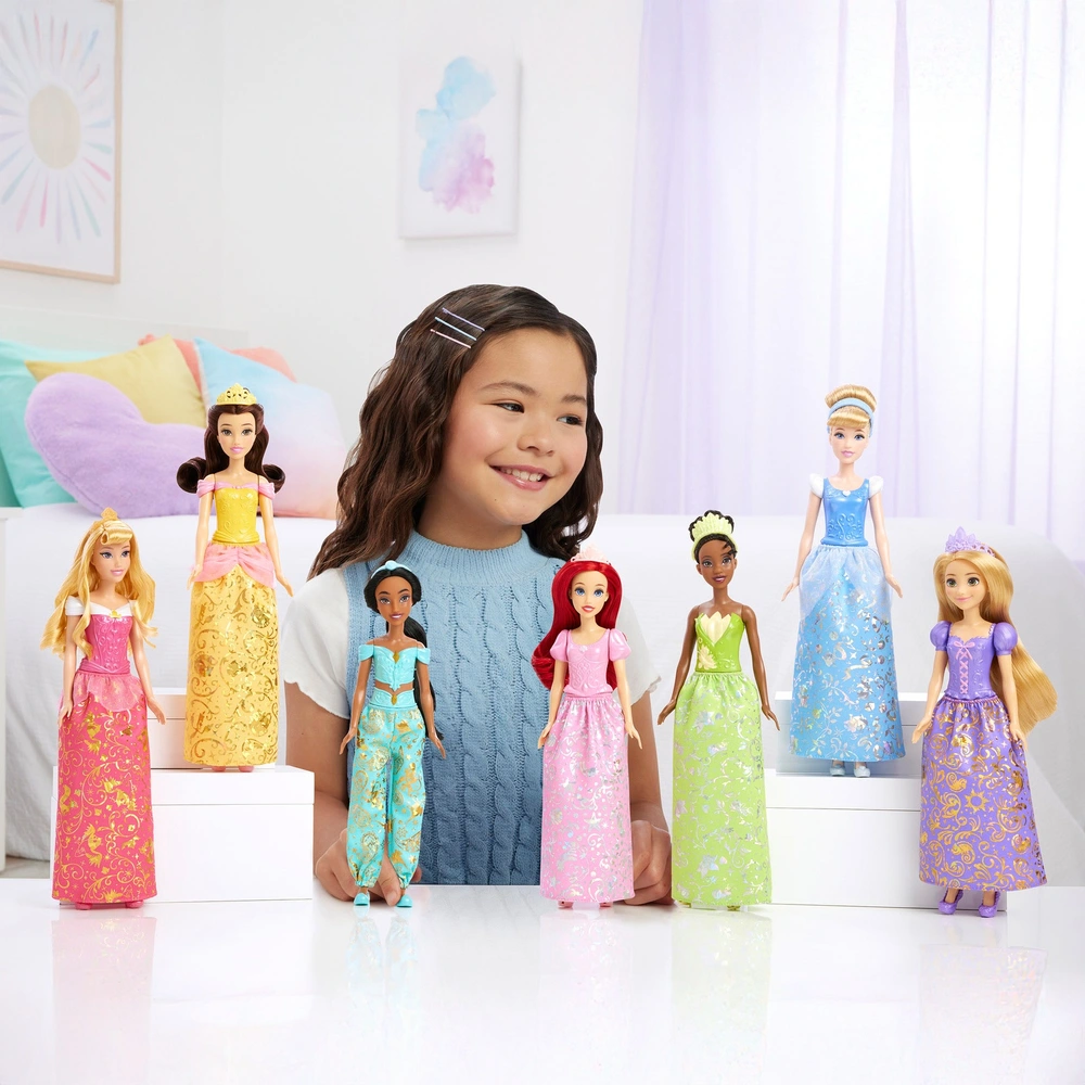 Disney Princess Story Sparkle Doll Fashion Pack Set Smyths Toys UK