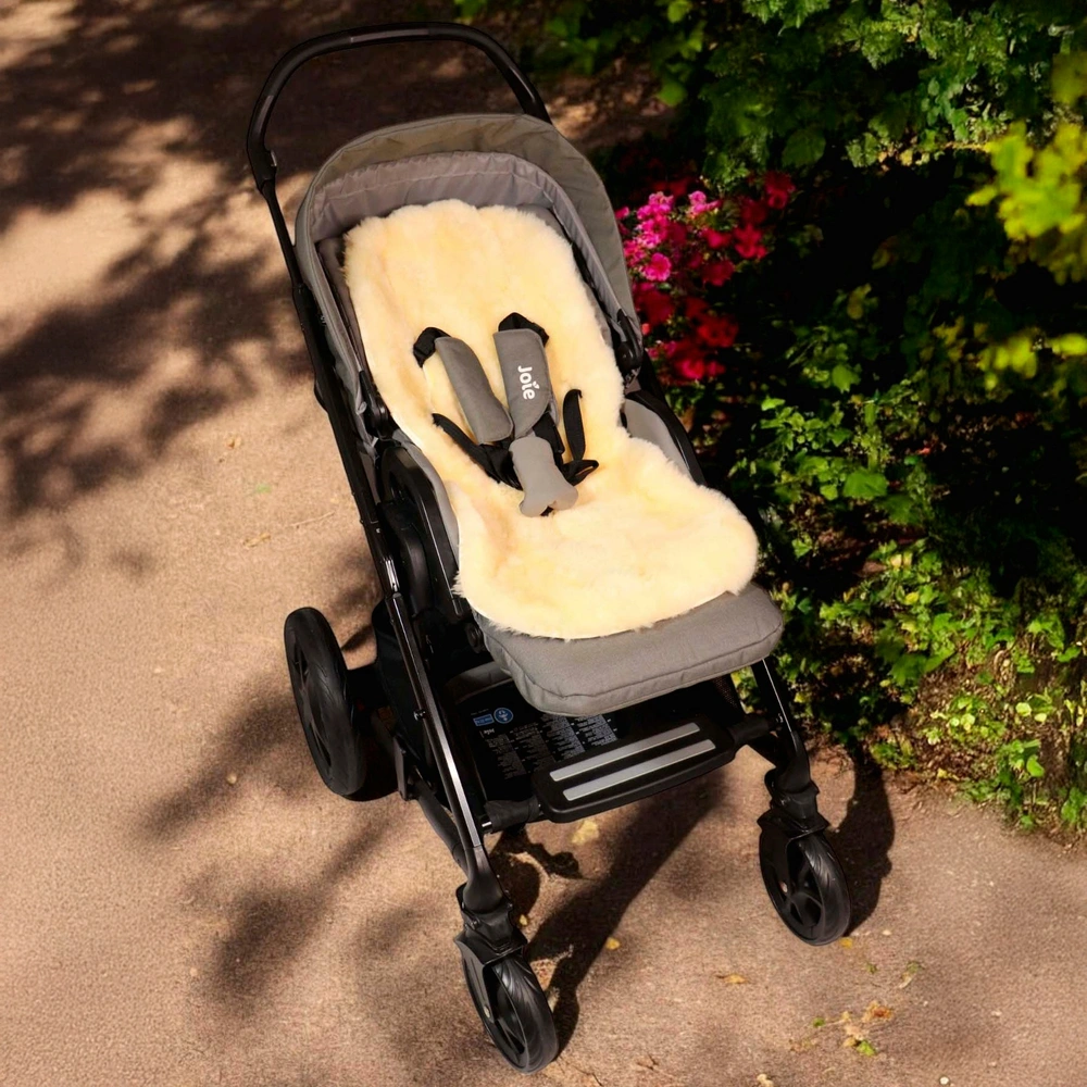 Kaiser Fusack fr Kinderwagen mit Lammfell Sheep schwarz | Smyths Toys  Schweiz