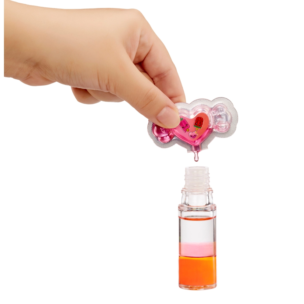 Yummiland Lip Gloss Puppe Mystery Color Change – Poppy Melonberry, Mit DIY-Lipgloss & Schlüsselanhänger – Spielzeug Ab 4 Jahren