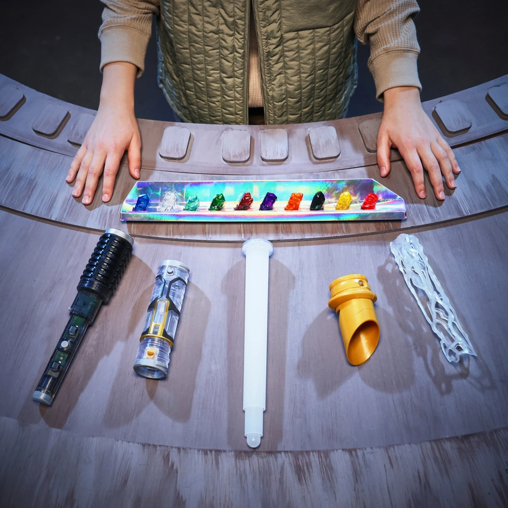 Star Wars Lightsaber Forge Darksaber zwaard met lichten en geluiden