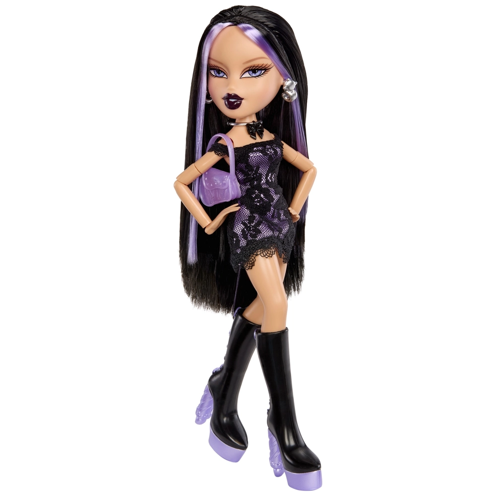 Bratz Fashion Doll and T-Shirt Set Stylin' Birthdayz Jade | Smyths